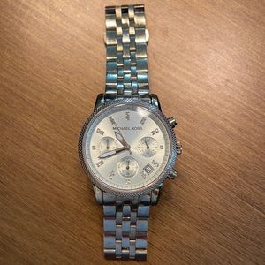 Michael Kors gold watch MK 5676